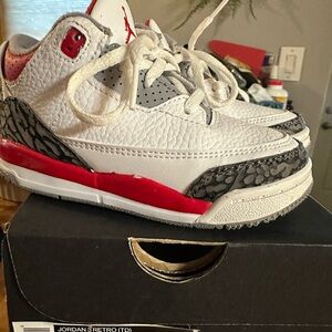 Jordan Fire Red 3’s